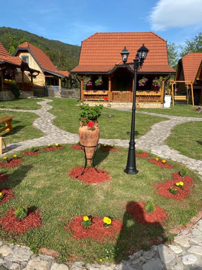 Apartments Milev Lux Mokra Gora Exterior photo